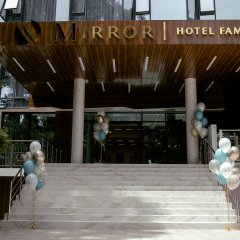 Отель Mirror Family 4*